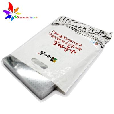 China Recyclable Customized Shopping Bag Packaging Plastic Bag Packaging Bag Handle Clean Logo Printing for sale