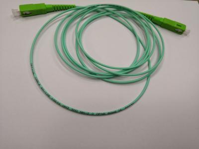 China Cables del remiendo de la fibra óptica de la comunicación, cables de puente de la fibra del SC/de APC OM3 en venta