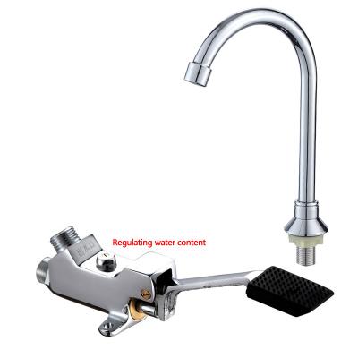 China Commercial Brass Metered Faucets Pedal Faucet Suction Valve, Faucet Floor Mount Pedal Hospital Medical Lab Copper Foot Switch Faucet for sale