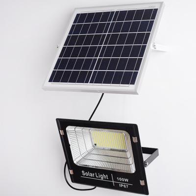 China IP65 35W 60W 100w 200W 300W Waterproof Solar Powered Outdoor Led Solar Garden Reflector Flood Garden Light for sale