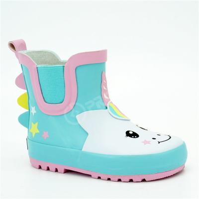 China Anti Impact Printed Rain Boots , ISO14001 Girls Ankle Rain Boots en venta