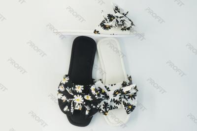 China ODM Anti Slip Bow Design Square Toed Flat EVA Slide Sandal for sale