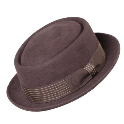 China Comfortable Newcomer Felt Hat Fashionable 81 Wool Buckle Brim Felted Hat Leather Ribbon Felted Hat for sale