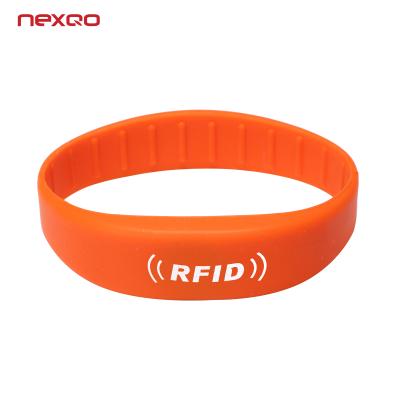 China Waterproof RFID Swimming Wristband / RFID Wristband Used In Swimming Pool for sale