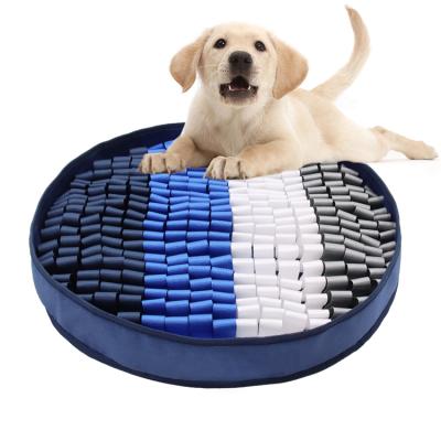 China Stocked Dog Nose Pet Covering Toy Slow Feeder Fun Nose Work Nose Work Mat Dog Feeding Mat Puppy To Use Non Slip Activity Nose Mat For Dogs for sale