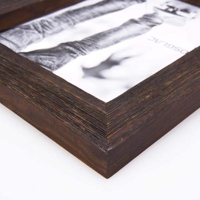 China Hot Sale Dog Bone Shape Environmentally Friendly Natural Wood Photo Frame Wooden Picture Frame for sale