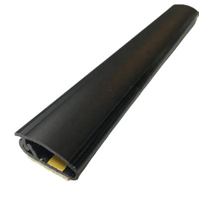 China For protecting cables and wires hinged plastic extrusion cable duct in black color for sale