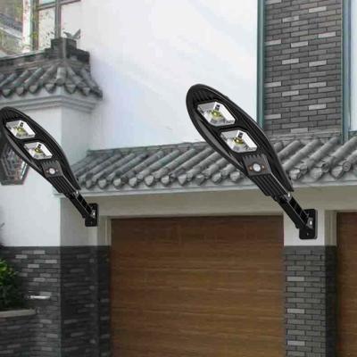 China Outdoor energy saving environmental protection all in one high lumen remote control energy saving integrated road 600 watt solar street light for sale