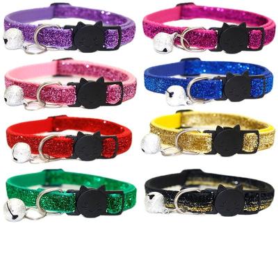 China Sicherheits-Schnallen-Cat Pet Training Collars Soft-Samt mit Bell zu verkaufen