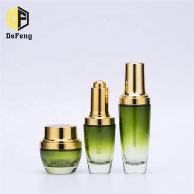 China Cosmetics package 20ml--120ml cream bottle lotion essence glass bottle cosmetic glass bottle for sale