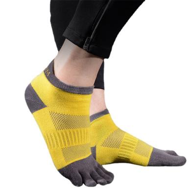 China Unisex Anti-Fault Socks Sport 5 Toe Socks Cotton Mesh Breathable Sweat-absorbent Ankle Anti-Slip Color Compression Socks Men for sale