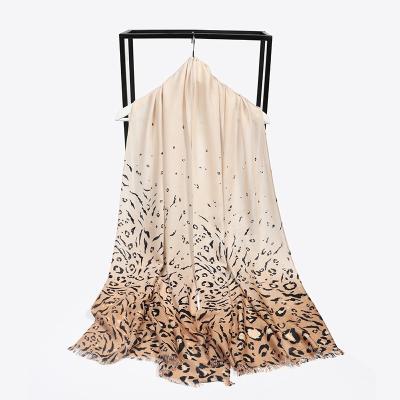 China 2022 Large Size Madame Shawls Winter Warm Pashmina Cotton Leopard Print Brand Women Scarf Designer Viscose Femme Hijab Scarf for sale