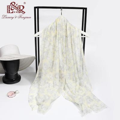 China Polyester Fashion Women Scarf Chiffon Shawl Poncho Floral Printed Sunscreen Scarf Soft Comfortable Beach Shawl Sarongs for sale