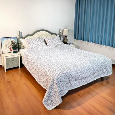 China Nondisposable High Quality Crystal Velvet Comforter Bed Set Flat Sheets Duvet Cover Embroidered Bedding Set for sale