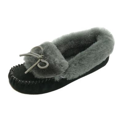 China Custom Made High Quality Women's Soft Loafers Winter Flat Custom Logo Slippers For Home And Outdoors for sale