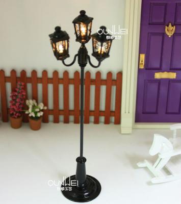 China Europe LED Street Light for 1/12 Miniature Dollhouse - Black for sale