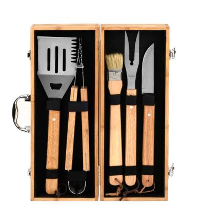 China High Quality Easily Cleaned BBQ 5pcs Tool Kit The Handle BBQ Bamboo Tool Kit With Bamboo Case Bamboo BBQ Tool Kit for sale