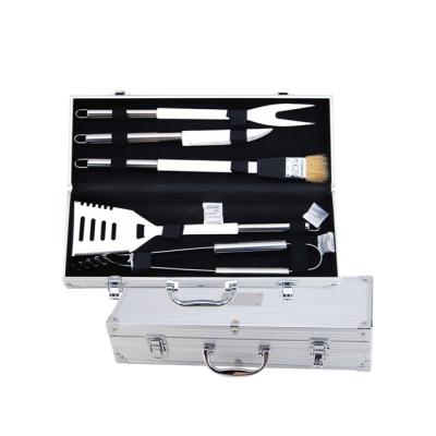 China Easily Cleaned Outdoor 6pcs Stainless Steel Barbecue Tool With Aluminum Case for sale