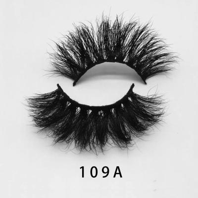 China Free Sample 25mm Mink Eyelashes Wholesale Handmade Lite Lashes 25mm 3d Mink Eyelash With Customized Box for sale