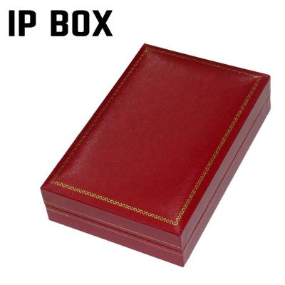 China CT05N Red Leatherette Tarpaulin Collar Leatherette Box Custom Logo 110 x 158 x 31 mm MOQ 120 pieces for sale