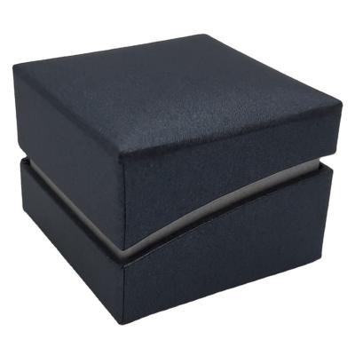 China 5207-01 Leatherette Tarpaulin Gray (Silver) Paper Ring Box - Streamline Paper Cardboard Jewelry Box - Custom Printed Logo - Jewelry Packaging Box for sale