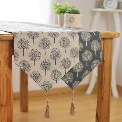 China Eco-friendly Materials Table Runner Tea Scented Mat Tree Pattern Small Table Runner for sale