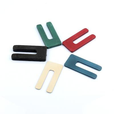 China Modern High Quality Horseshoe Shim Packers Window U Shaped Plastic Wedge Shims for sale