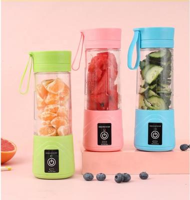 China P540 Car Electric Mini Home USB Personal Use 6 Blades Rechargeable Juicer Cup Fruit Juice Blender and Squeezer Hand Blender for sale