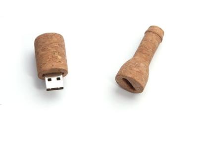 China Usb pendrive 16gb, mejor memoria USB del OEM de la botella de madera del precio al por mayor en venta