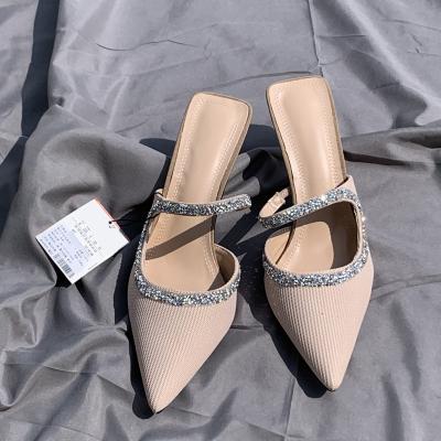 China Fashion Trend Luxury Original Led Toe Low Heel Sandals Shoes Fashion Woman Shoes Black OEM Logo for sale