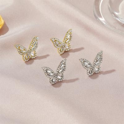 China Cute Bling Crystal Butterfly Stud Earring Women's Fashion Cute Rhinestone Butterfly Earrings For Party Girls for sale