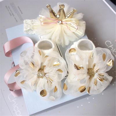 China Wholesale Hot Selling Breathable Baby Socks Cotton Headband Socks Set Bows Fancy Crown Princess Flower Lace Package Box Gifts Anti Slip for sale