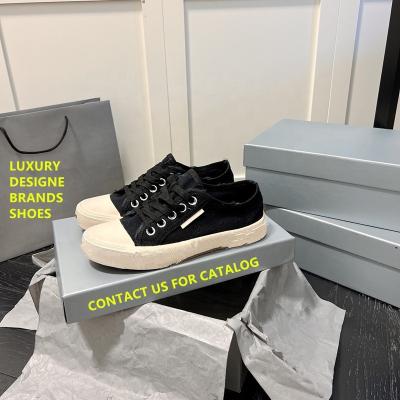 China Fashion Trend Casual Canvas Shoes for Woman and Man Designer Luxury B Brands Vintage Leisure Vintage Couple Logo Sneakers Unisex Running Fashion for sale