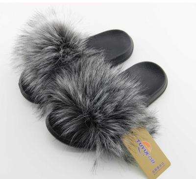 China Breathable Designer Slipper For Women Colorful Beach Shoes Faux Fur Slides Women's Sandals for sale