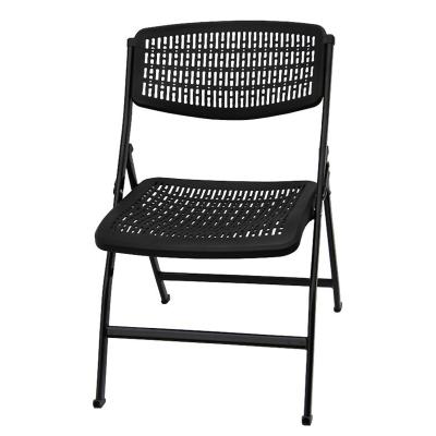 China Hot Selling Durable Garden Chair Using Outdoor Plastic Folding Beach Chair for sale