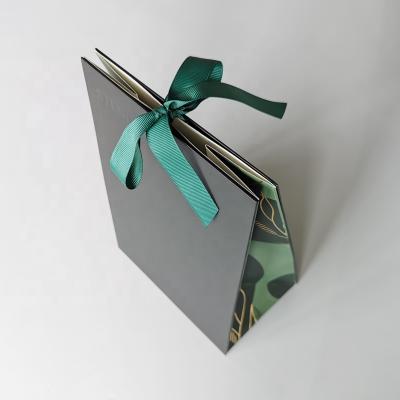 China Accept Stock Rectangle Retail Gift Box Paper Box Luxury Rigid Box Packaging for sale