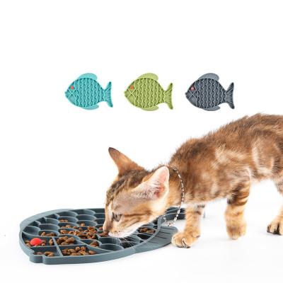 China Sustainable Portable Silicone Slow Feeder Dog Bowl Cat Lick Shape Pet Feeder Dog and Cat Bowl Mat Eco-Friendly Durable Variety for sale