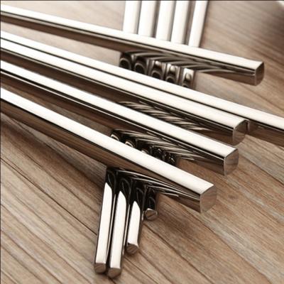 China Sustainable Sustainable Sandoor Stocked Chopsticks Stainless Steel Food Pick Flatware Set Gold Bulk Luxury Chopstick for sale