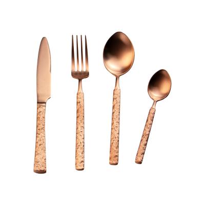 China 125pcs Viable Rose Gold Stainless Steel Plates Viable with Disposable Plastic Silverware for sale