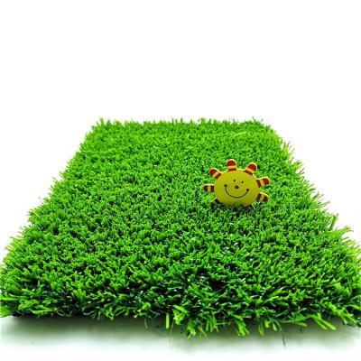 China PE 29mm J Shape Football Grass Synthetic Football Grass for sale