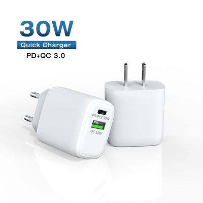 China Mobile Phone New Products 2022 Dual Access 30w PD+QC Wall Charger For Apple 13 Pro Max for sale