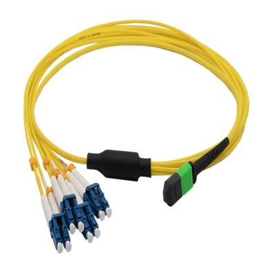 China Outdoor Waterproof FTTH MPO/MTP MTP Fiber Optic Patch Cord To LC Fanout Cable for sale