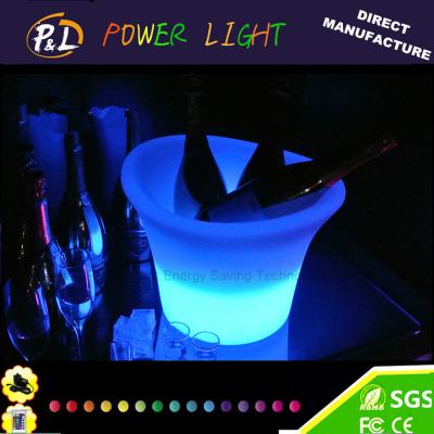 China Bar Furniture Rechargeable Illuminated LED 2 Lips Ice Bucket for sale