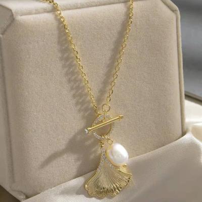 China 2022 Romantic Real 18k Gold Plated Pearl Necklace Zircon Freshwater Pearl Necklace for sale