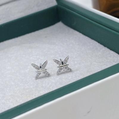 China Latest Design 925 Silver Earrings Romantic With Zircon Sterling Silver Earrings for sale