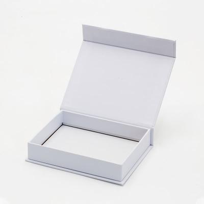 China Recycled Materials Rigid White Luxury Small Ring Luxury Packaging Accessories Gift Box With Magnetic Lid for sale