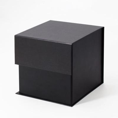 China Sustainable Custom Available Black 7x7x7 Cube Storage Packaging Gift Box With Magnetic Closing Lid for sale