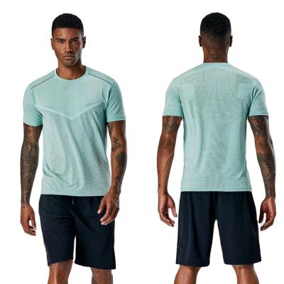 China Custom Thoughtful Quick Dry Workout Wicking Seamless Running T-shirt Gym Running Shirt Men Breathable Yoga Shirt for sale