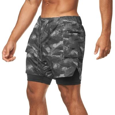 China Breathable Mens 2 In 1 Workout Shorts With Phone Pocket , Cross Fitted Mens Fitness Gym Shorts Shorts Sports Running Shorts for sale