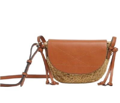 China Fashion New Stylish Handbags Straw Bags Summer Fashion Beach Bag Woven Rattan Shoulder Cross Body Bag for sale